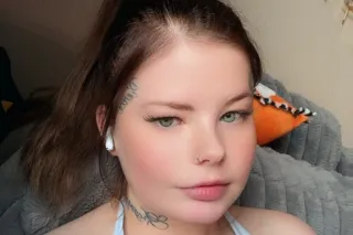 LAST NIGHT HERE 4'10 and petite 🫶🏼 til SUNDAY dont miss me! 😘INCALLS🫶🏼be ready to cum 😉 - Image 6